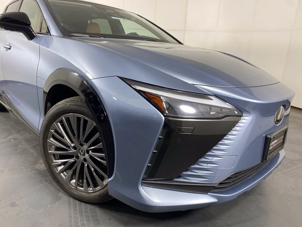 Certified 2023 Lexus RZ Luxury with VIN JTJAAAAB4PA009843 for sale in Naperville, IL