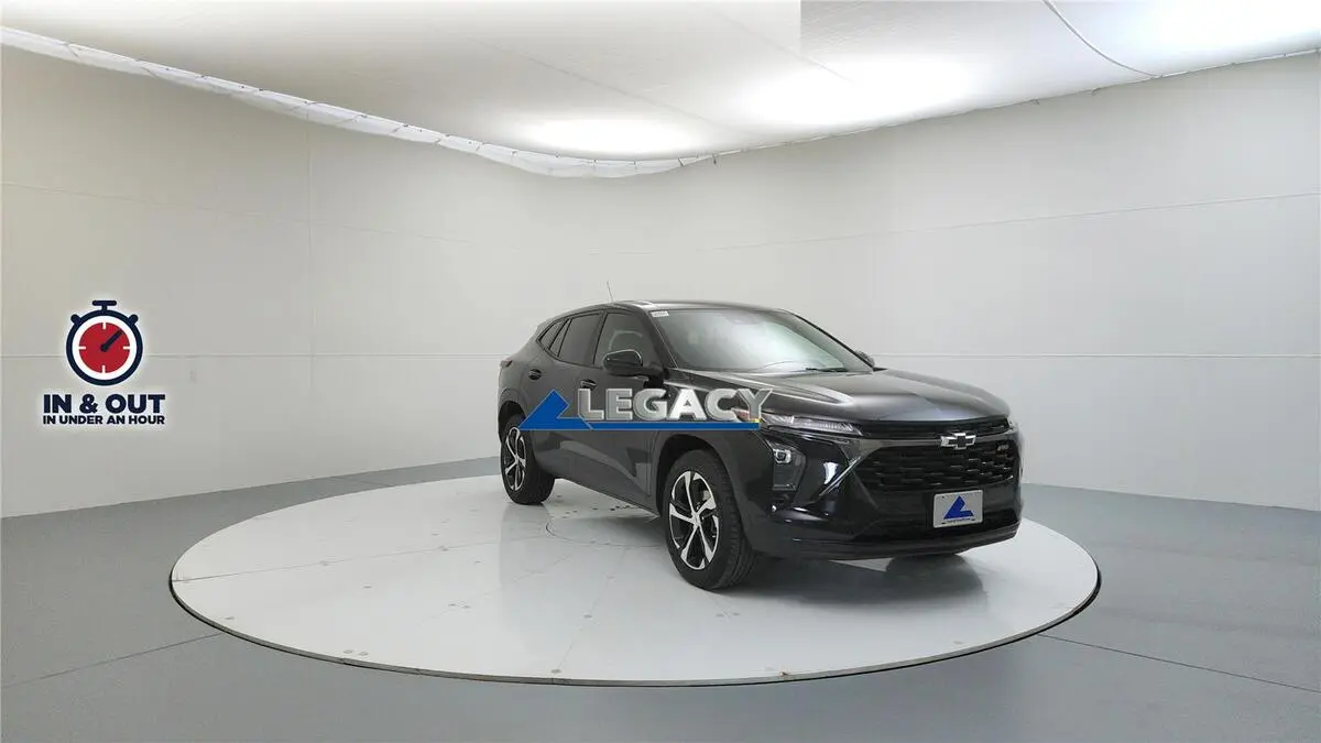 2024 Chevrolet Trax RS's photo