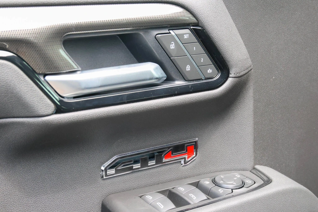 2026 GMC Sierra 1500 AT4 - Photo 13