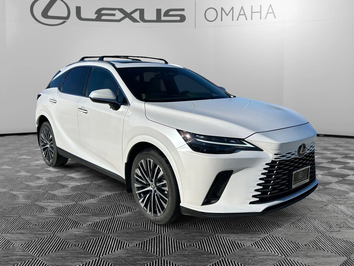 2023 Lexus RX 350's photo