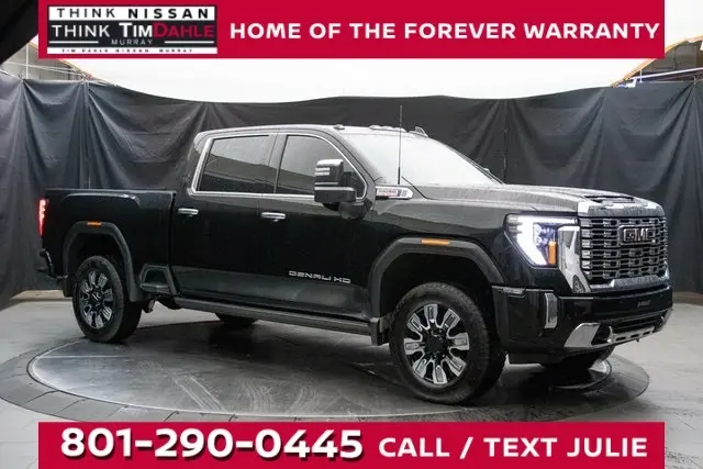 2024 GMC Sierra 2500HD Denali's photo