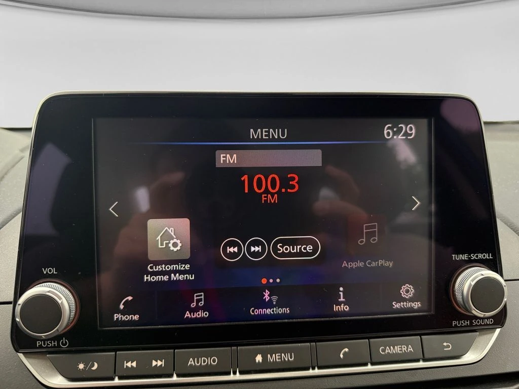 2025 Nissan Altima SV - Photo 23