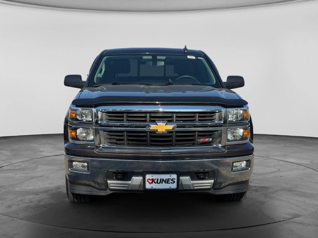 Used 2015 Chevrolet Silverado 1500 LT with VIN 1GCNKREC1FZ189513 for sale in Hastings, Minnesota
