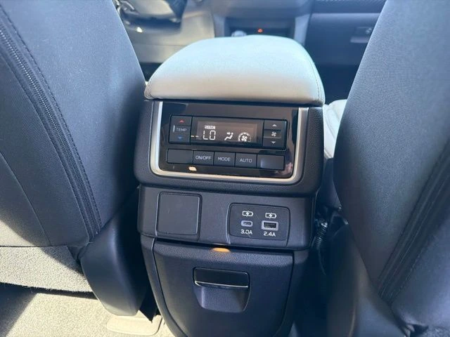 2025 Subaru Ascent Premium - Photo 16