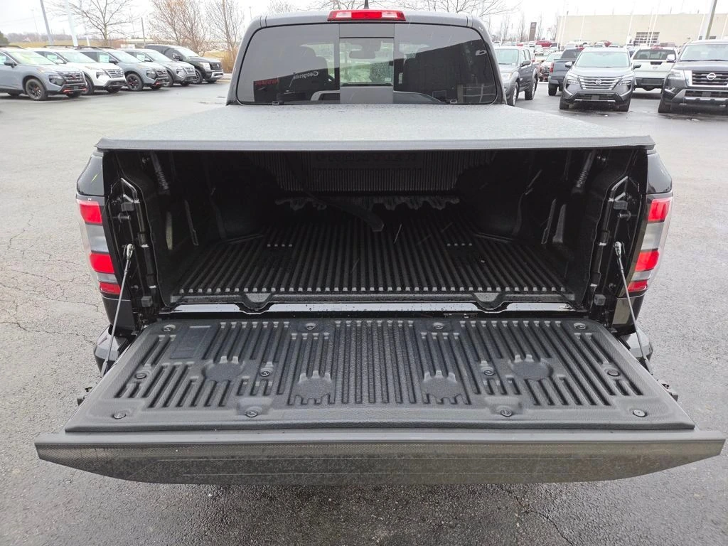 2026 Nissan Frontier SV - Photo 11