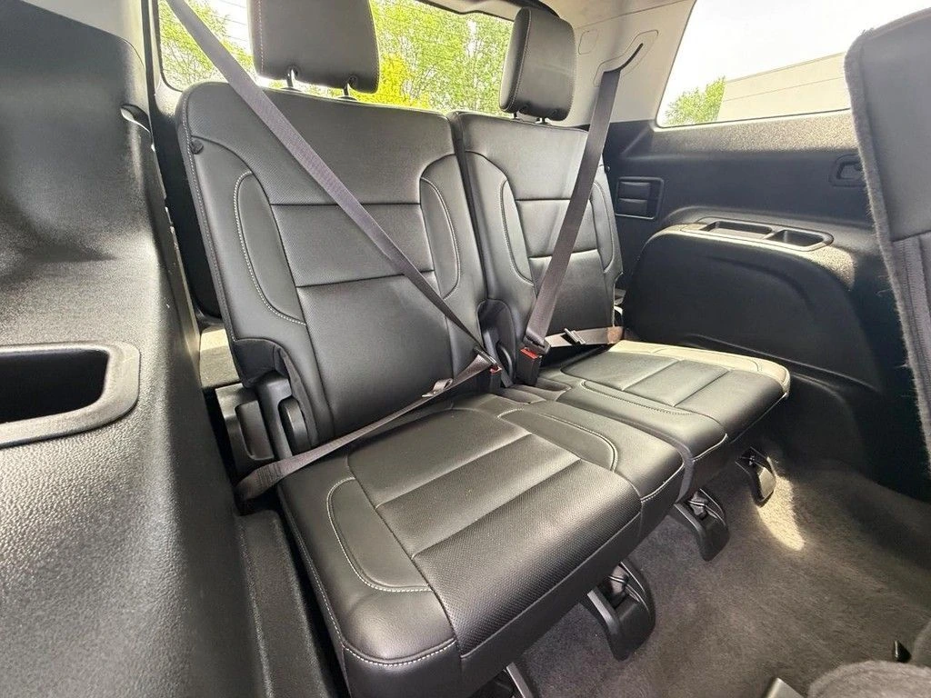 2023 GMC Acadia SLT - Photo 14