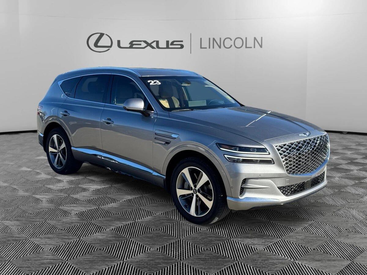 2023 GENESIS GV80 Standard's photo