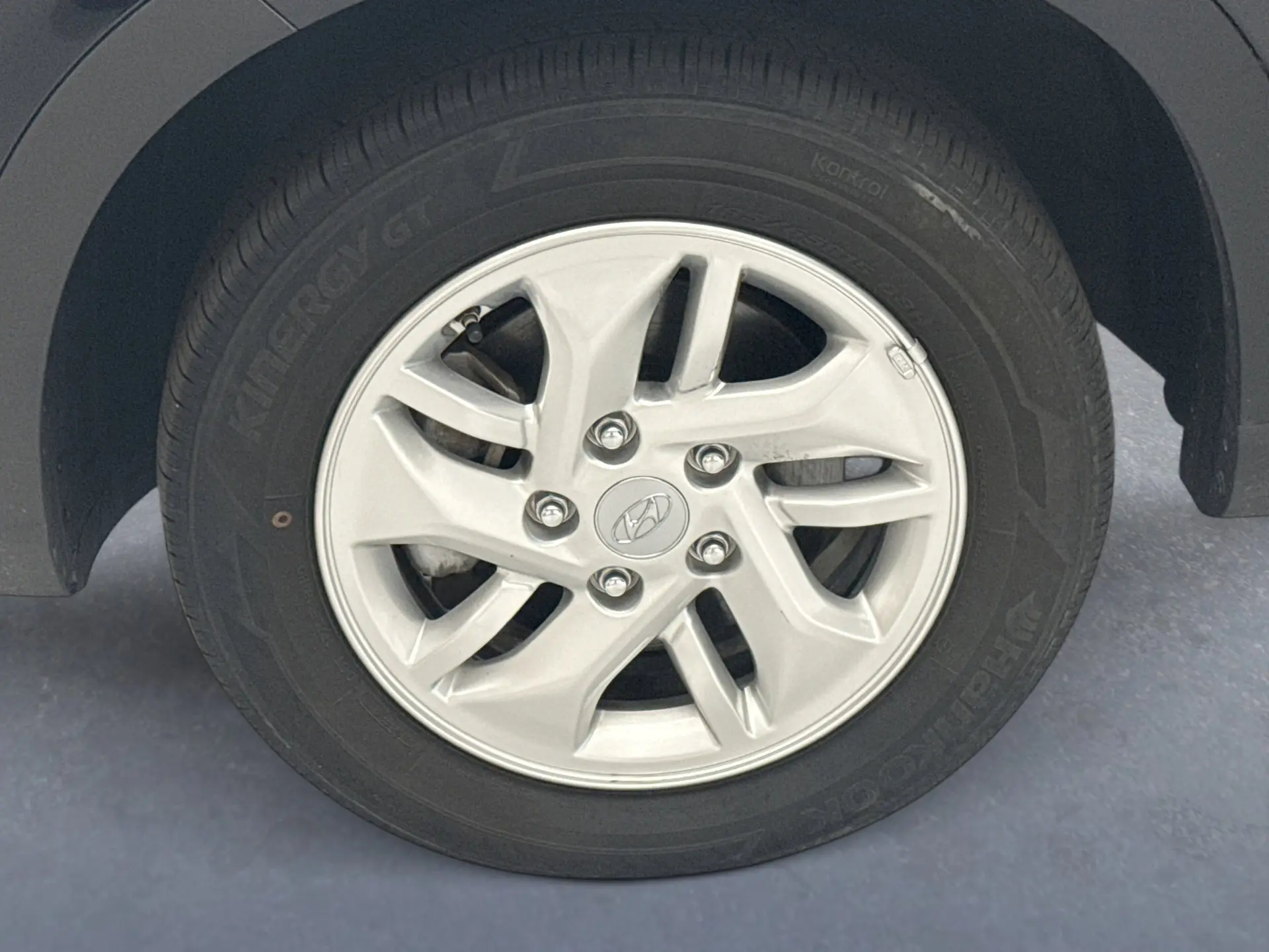 2022 Hyundai Venue SE photo 19