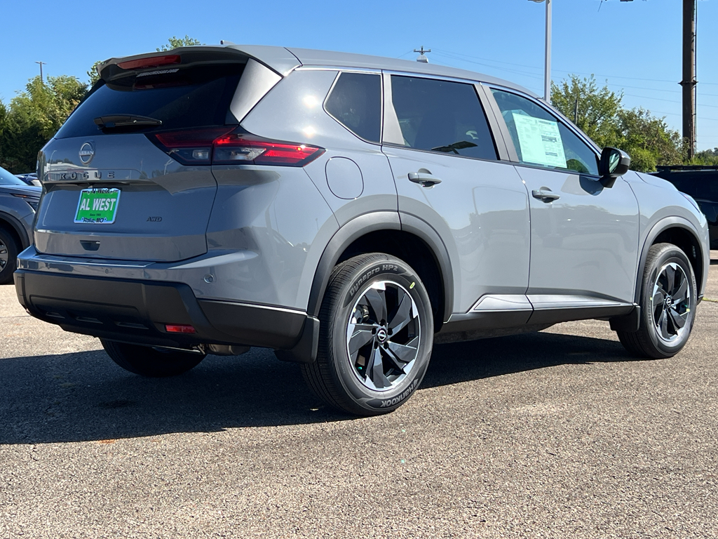 2026 Nissan Rogue SV photo 4