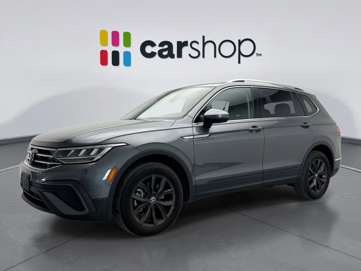 2024 Volkswagen Tiguan SE's photo