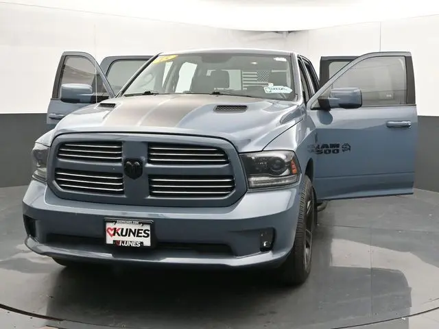 2015 Ram 1500 Sport photo 48