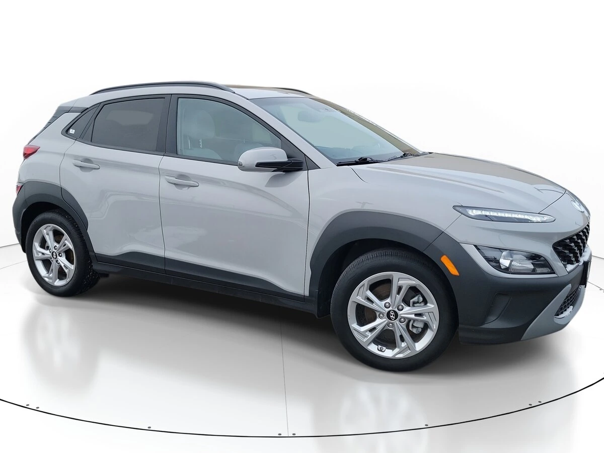 2023 Hyundai Kona SEL's photo