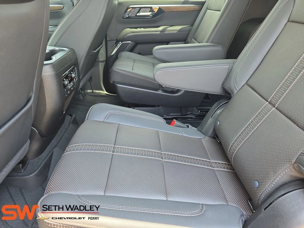 2026 Chevrolet Suburban High Country - Photo 15
