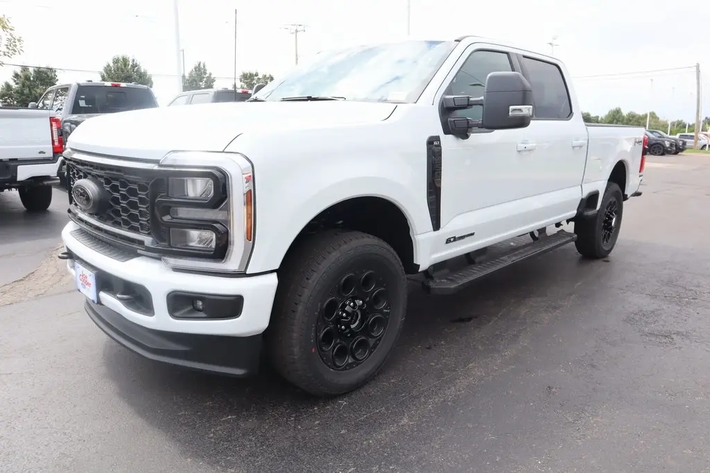 2026 Ford F-250 XLT photo 11