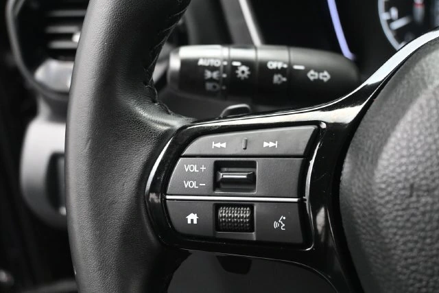 2025 Honda Pilot EX-L - Photo 14