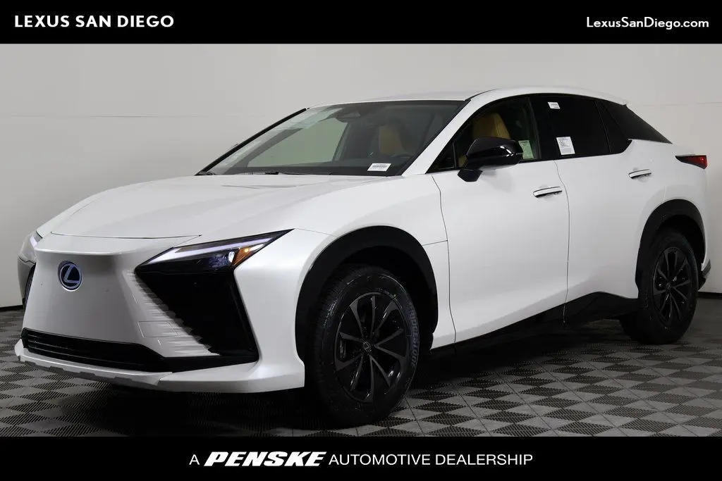 2026 Lexus RZ 350e Signature's photo