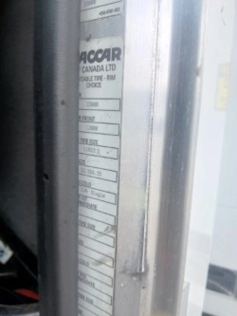 2020 Peterbilt 337 - image 10