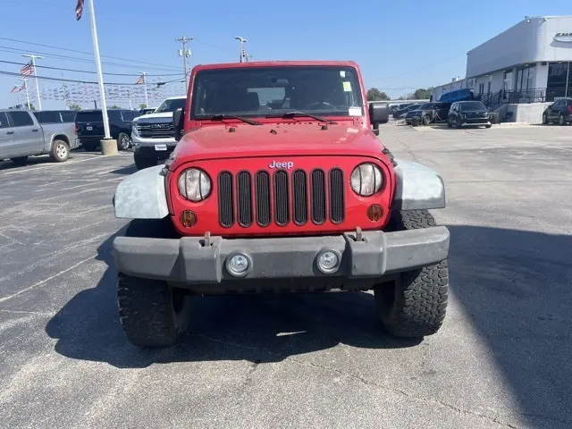 2011 Jeep Wrangler X photo 8