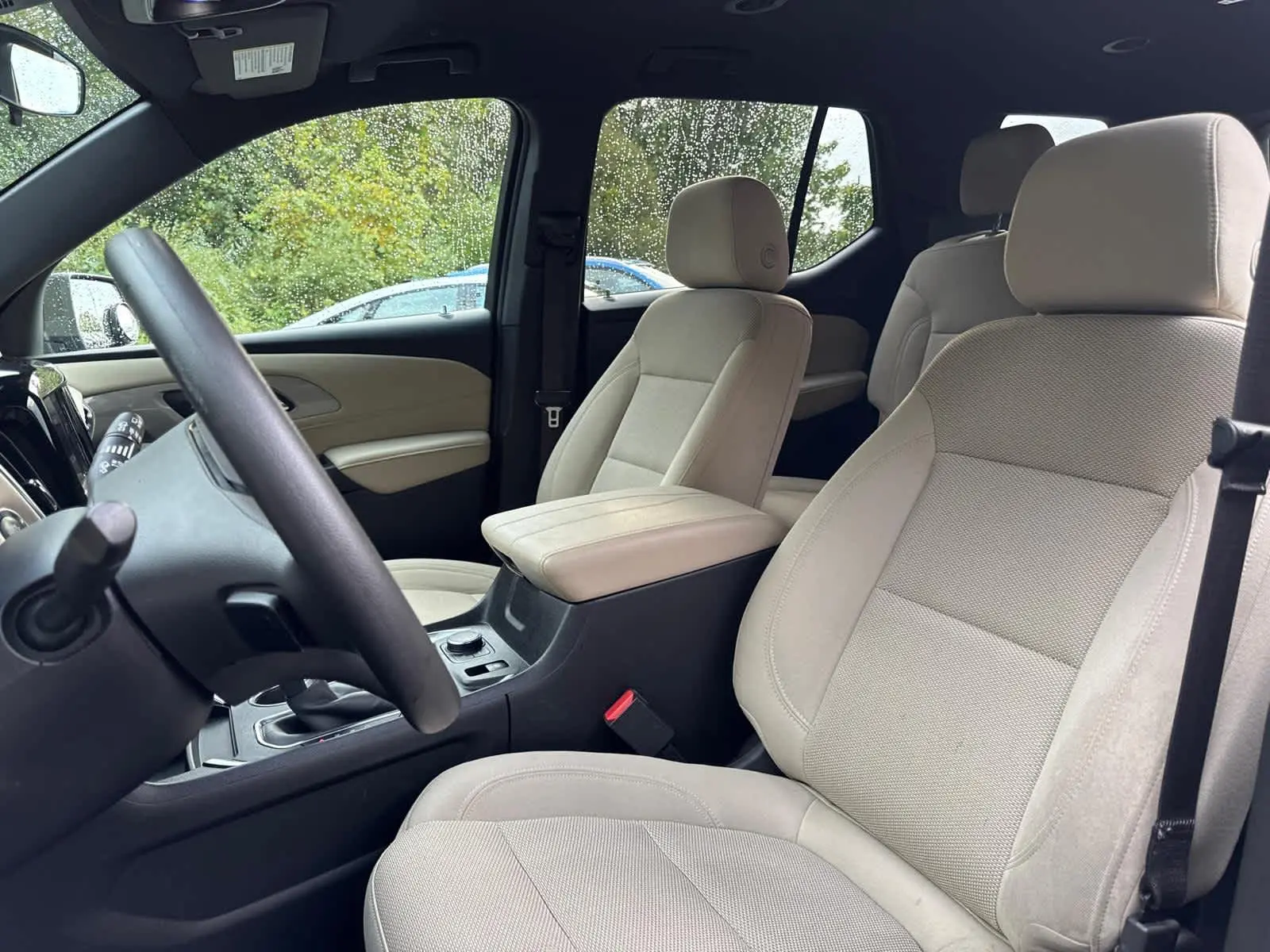 2023 Chevrolet Traverse LS photo 8