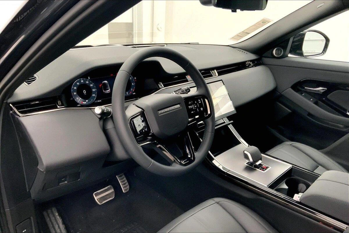 2026 Land Rover Range Rover Evoque Dynamic SE - Photo 6
