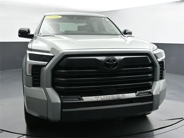 2024 Toyota Tundra Limited photo 2