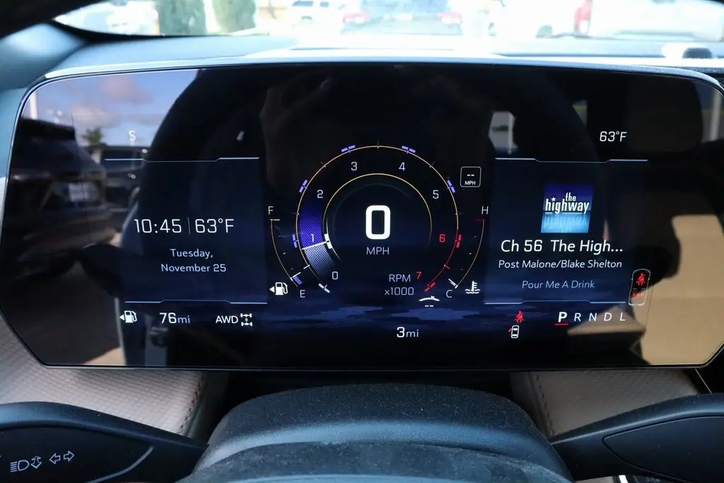 2026 Chevrolet Equinox ACTIV photo 3