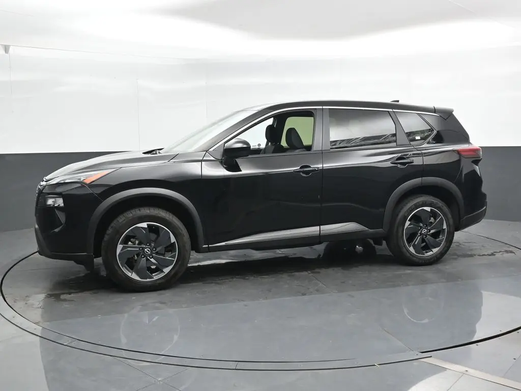 2024 Nissan Rogue SV AWD photo 2