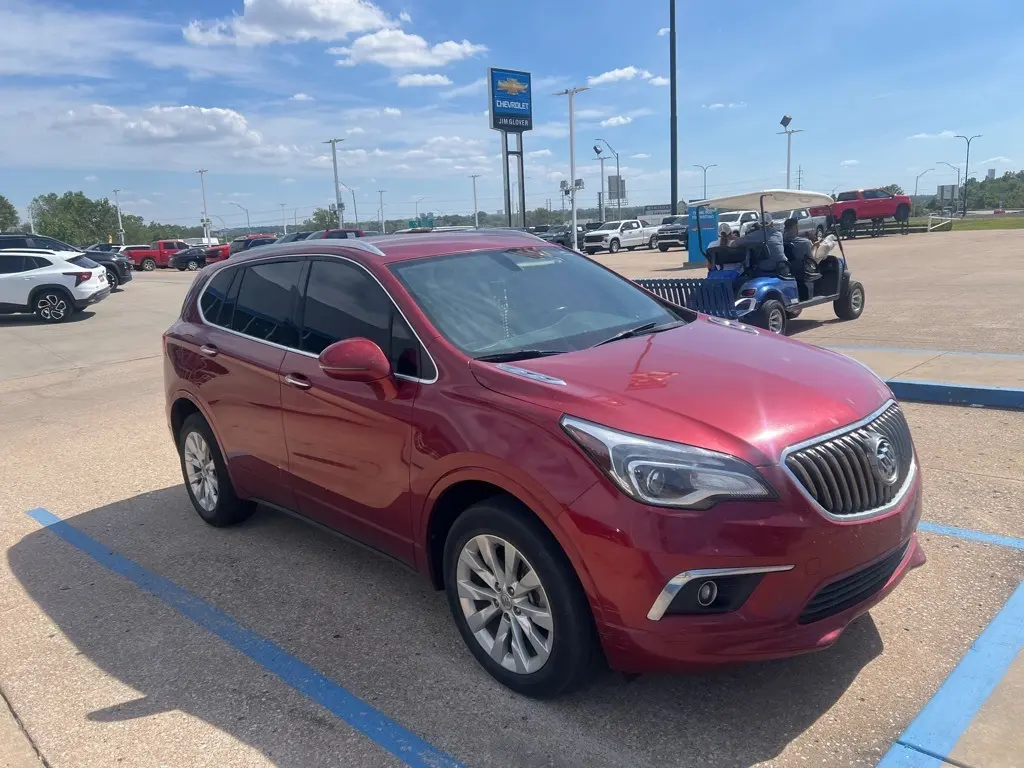 2017 Buick Envision Essence photo 3