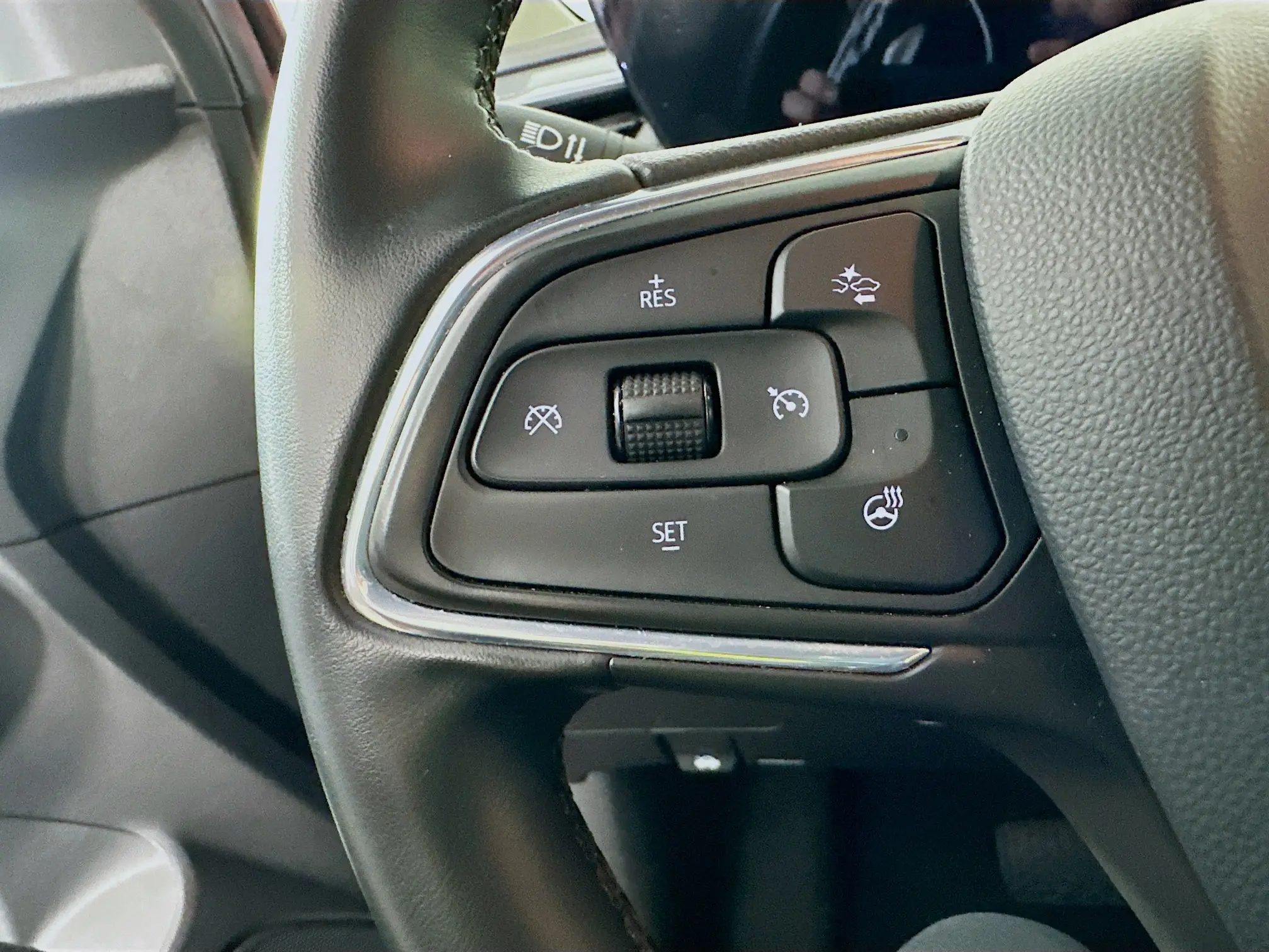 2024 Buick Encore GX Sport Touring photo 23