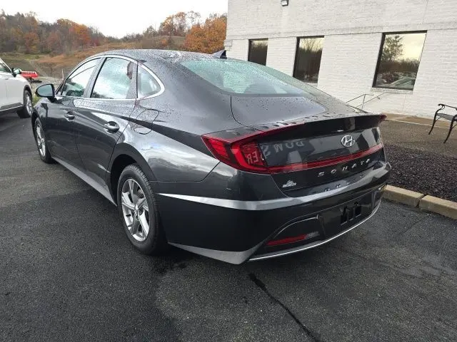 2020 Hyundai Sonata SE photo 3
