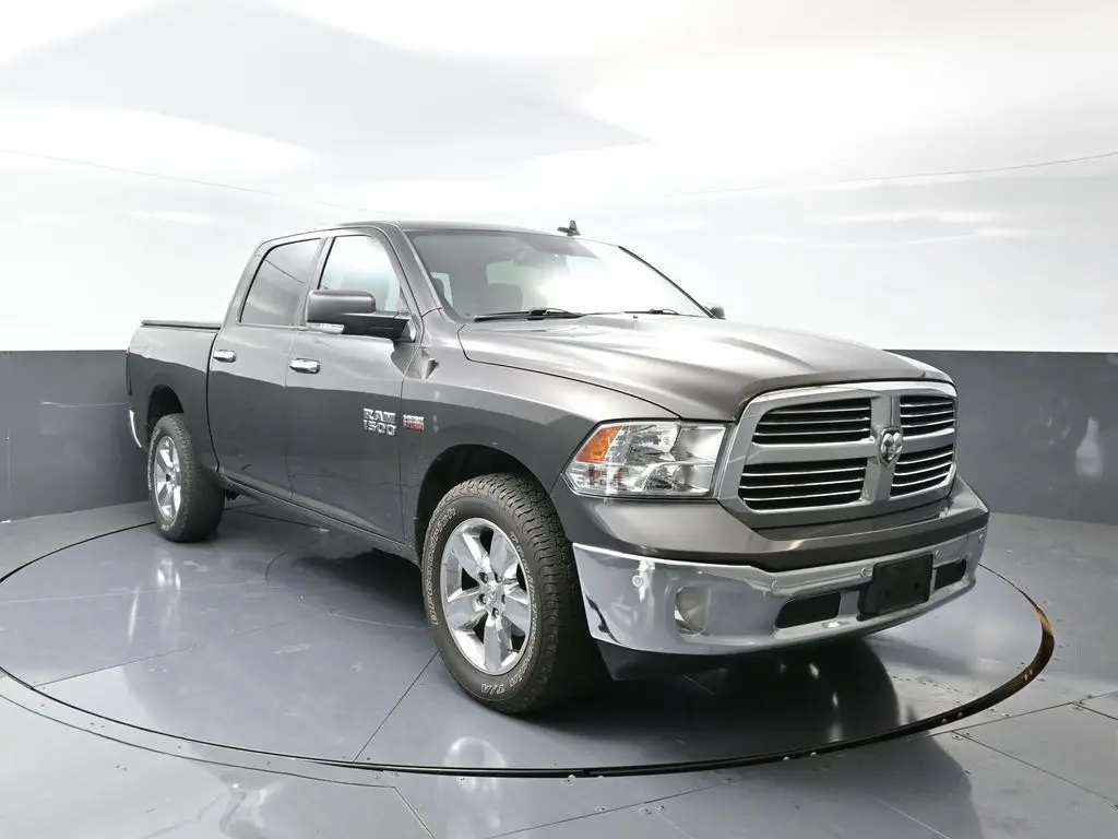 2017 Ram 1500 Big Horn photo 3