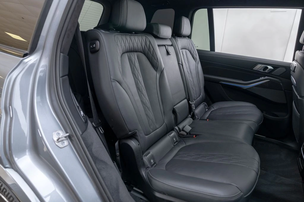 2025 BMW X7 M60i - Photo 23