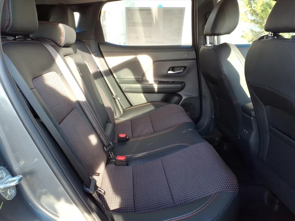 2026 Nissan KICKS SR AWD - Photo 8