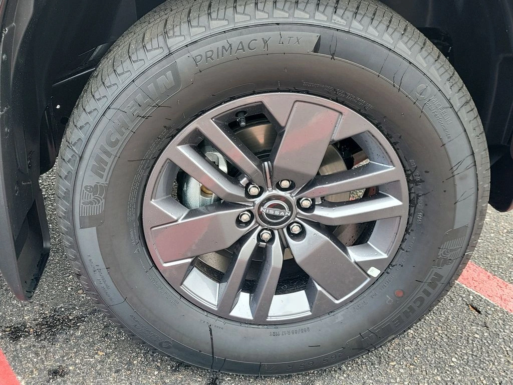 2025 Nissan Frontier SV - Photo 15