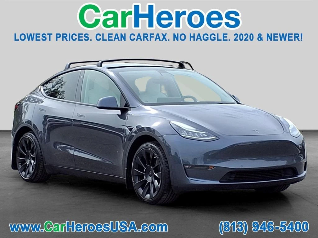 2022 Tesla Model Y Long Range Dual Motor All-Wheel Drive's photo