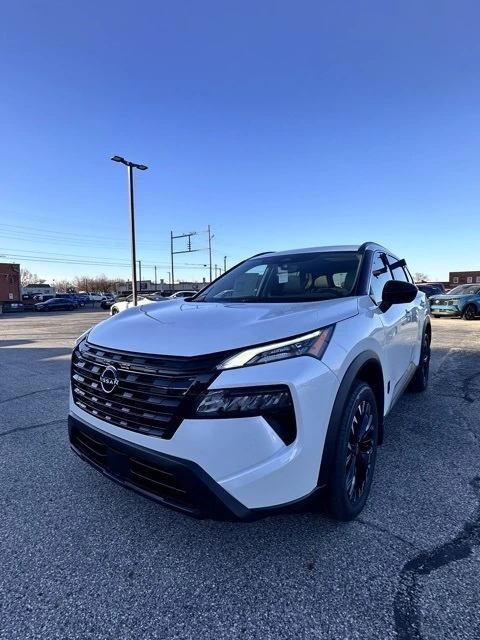 2026 Nissan Rogue SV's photo