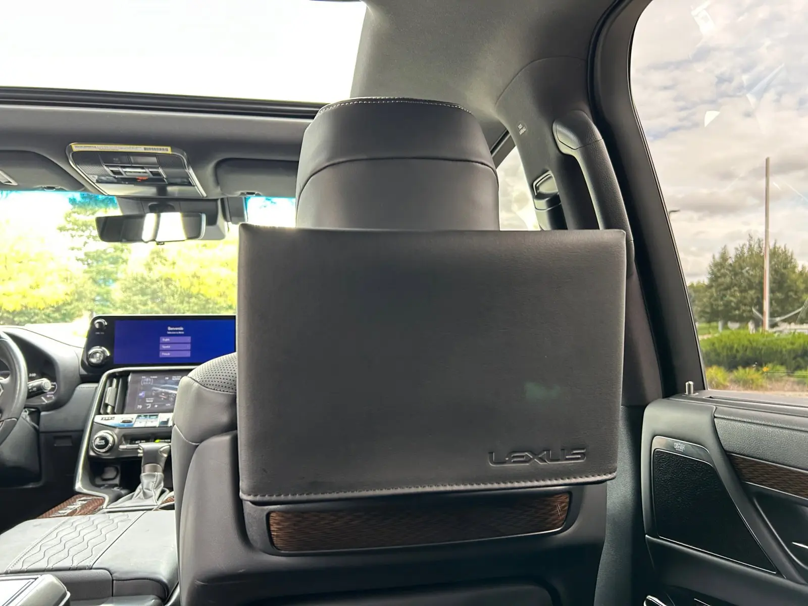 2023 Lexus LX 600 Ultra Luxury photo 25