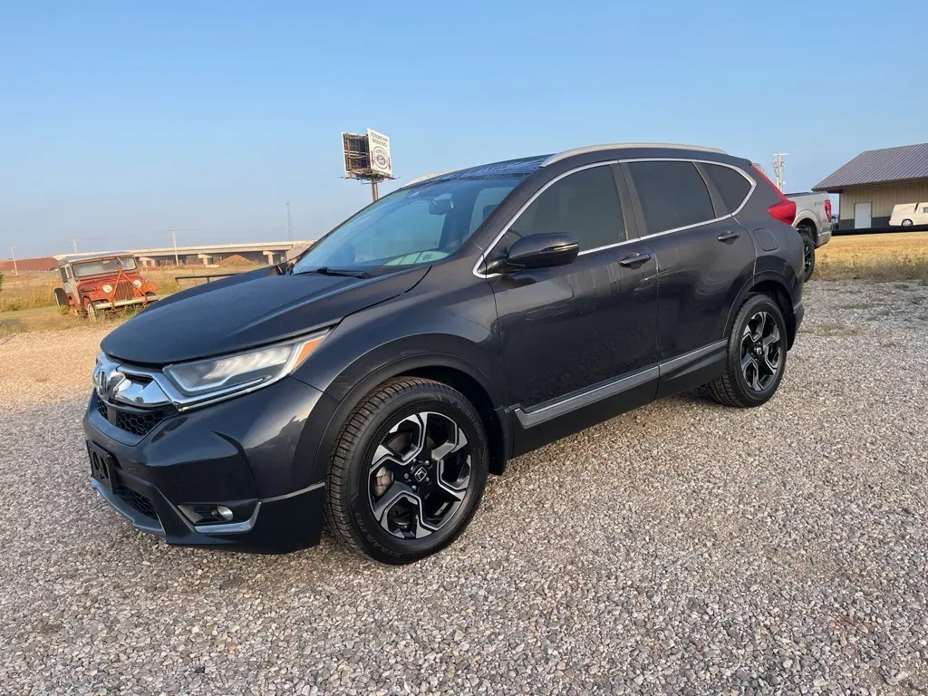 2017 Honda CR-V Touring photo 2