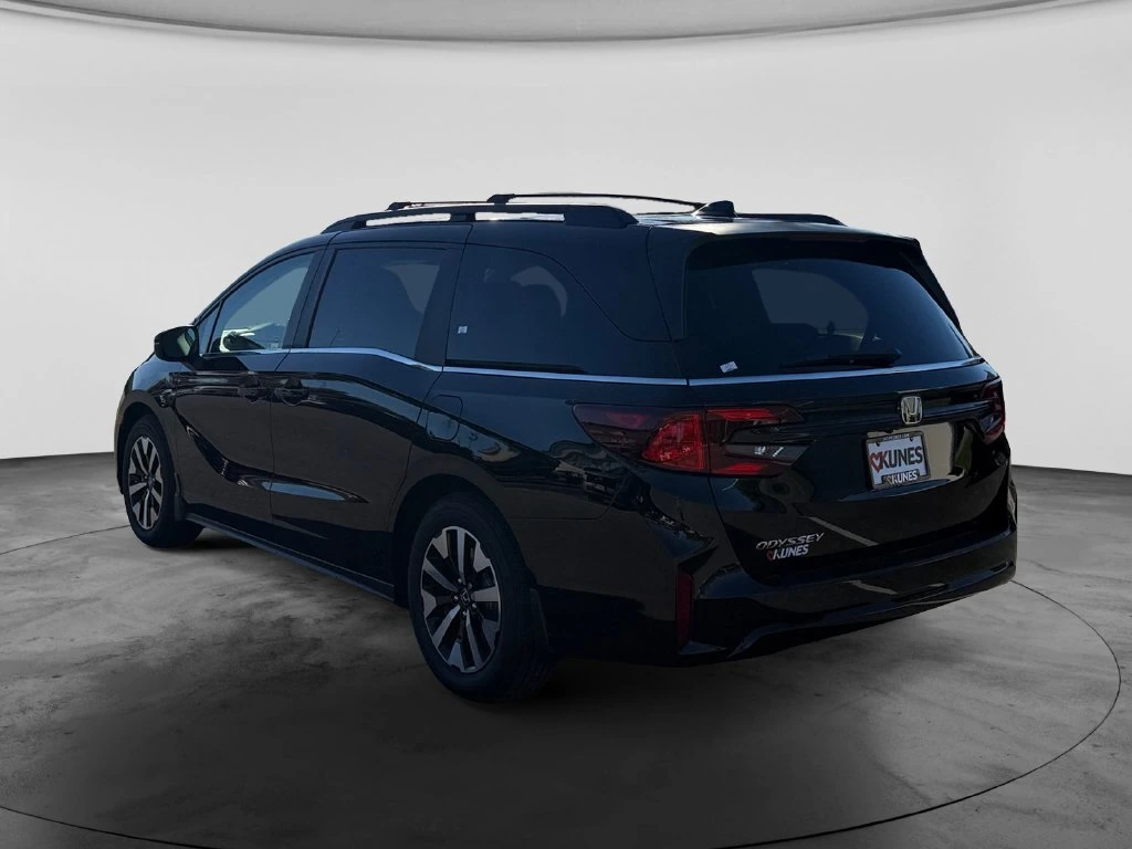 2026 Honda Odyssey EX-L - Photo 7