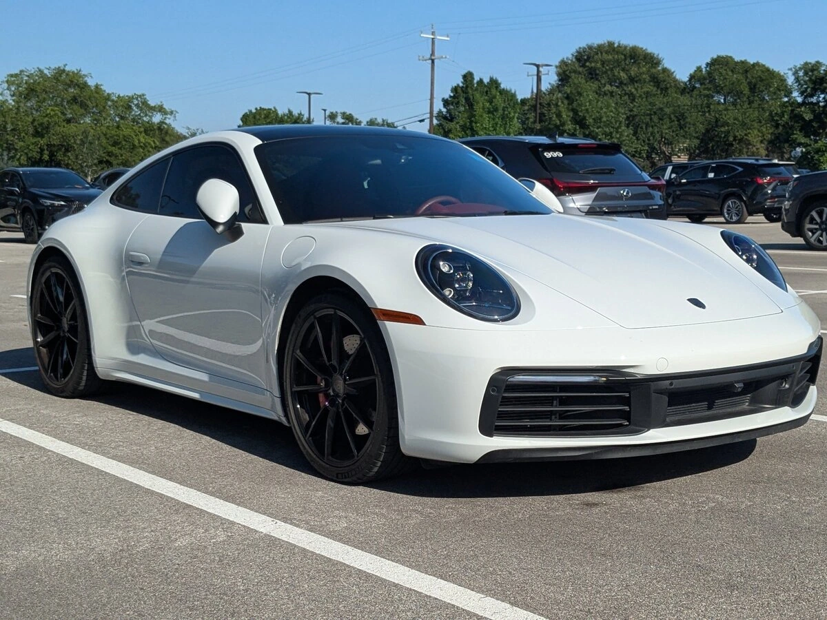 2024 Porsche 911 Carrera S Coupe's photo