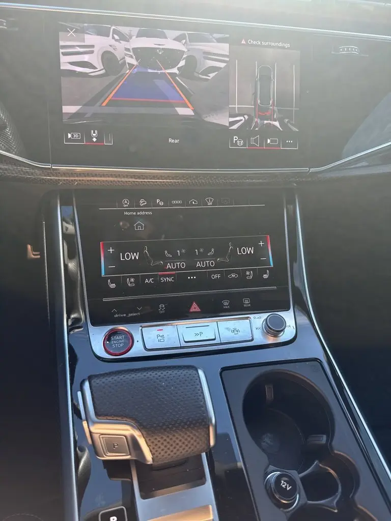 2023 Audi SQ7 Prestige photo 10