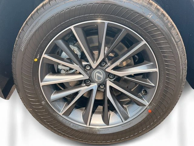 2026 Lexus NX 350 - Photo 11