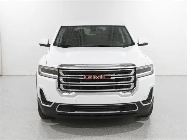2023 GMC Acadia SLE's photo