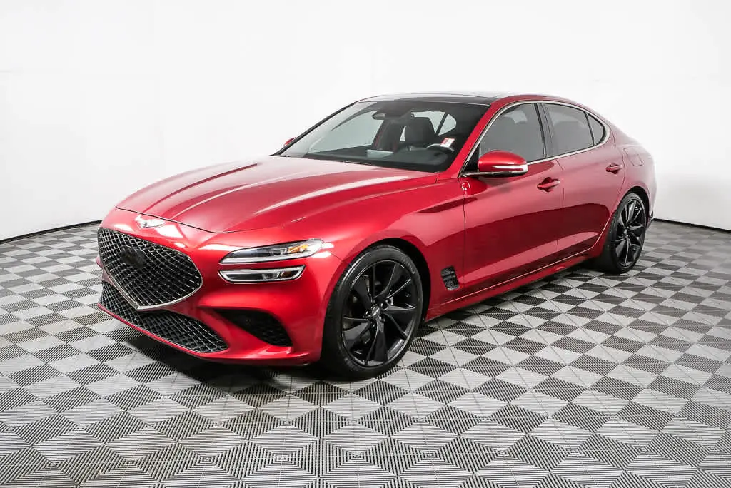 2023 GENESIS G70 Standard's photo