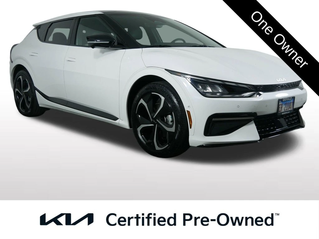 2024 Kia EV6 GT-Line AWD's photo