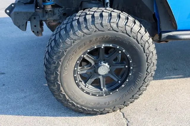 2016 Jeep Wrangler Unlimited High Tide photo 7