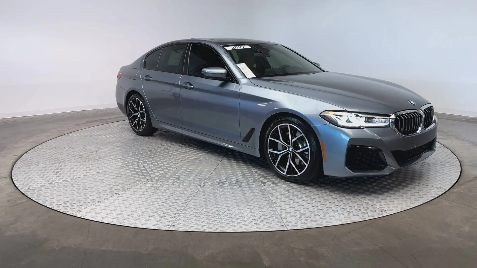 Used 2022 BMW 5 Series 530i with VIN WBA13BJ02NCK83204 for sale in Highlands Ranch, CO