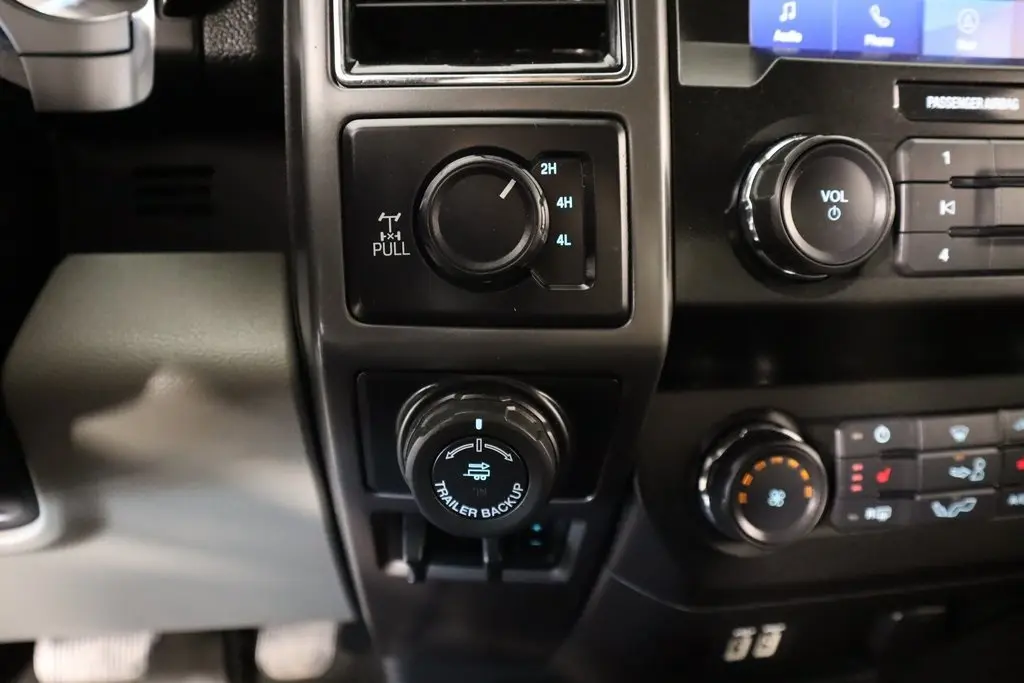 2020 Ford F-150 XLT photo 9