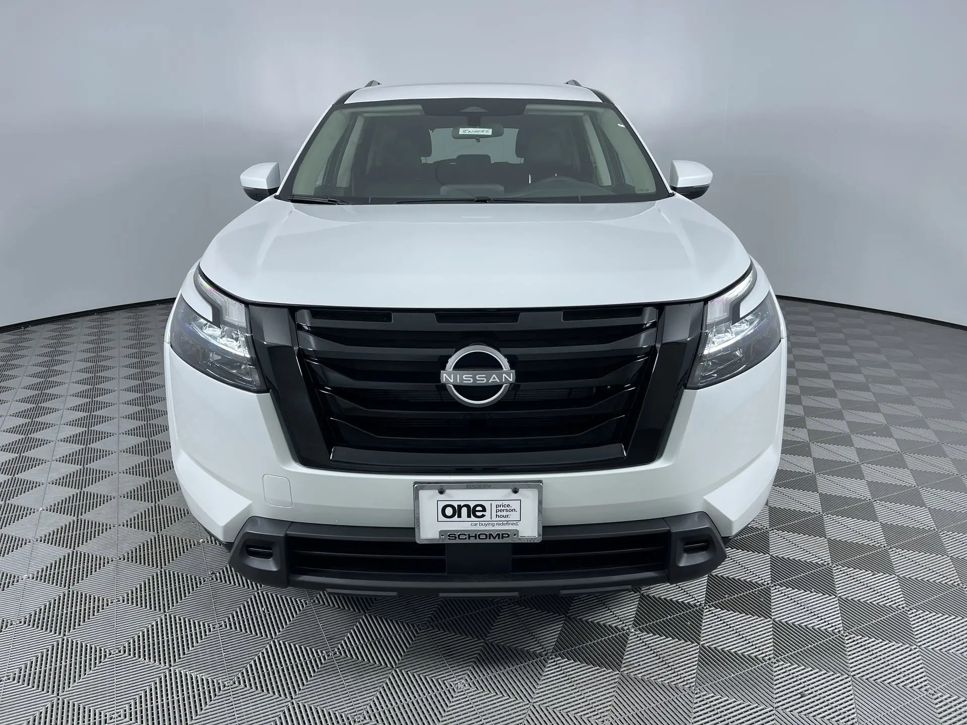 2025 Nissan Pathfinder SV photo 23