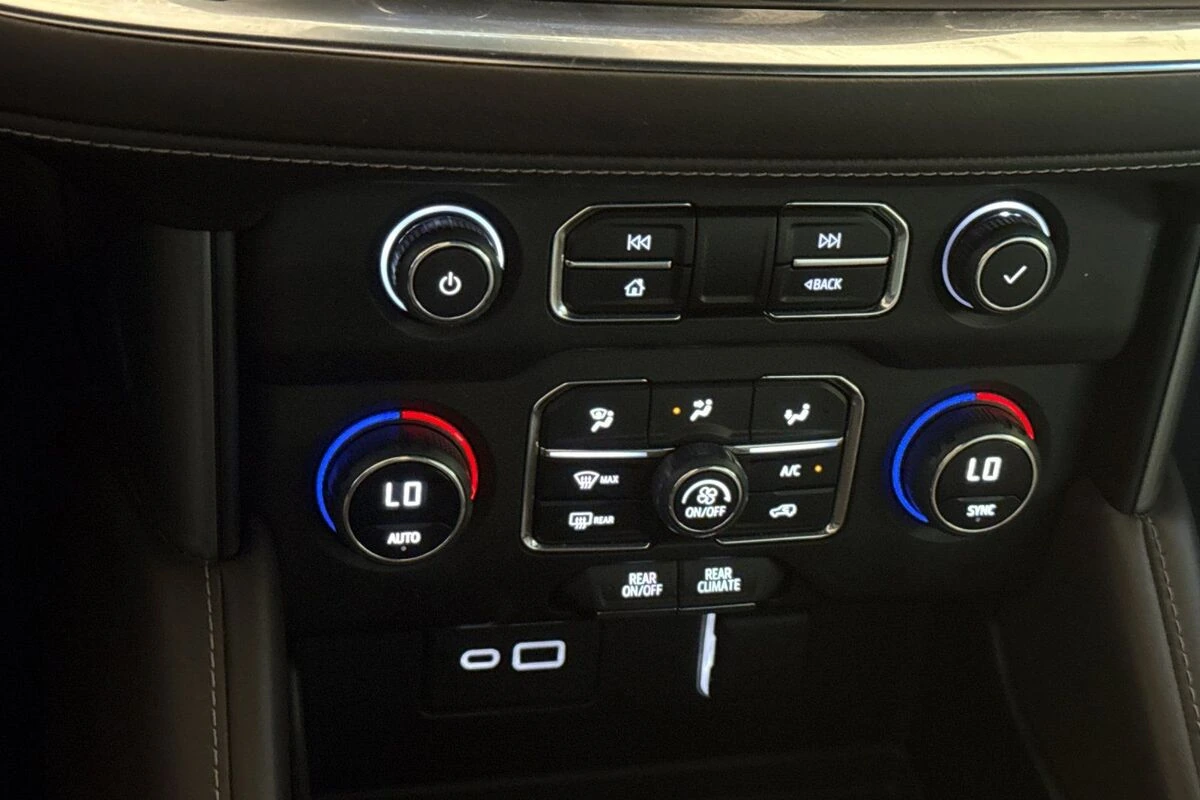 2023 Chevrolet Tahoe LS - Photo 21